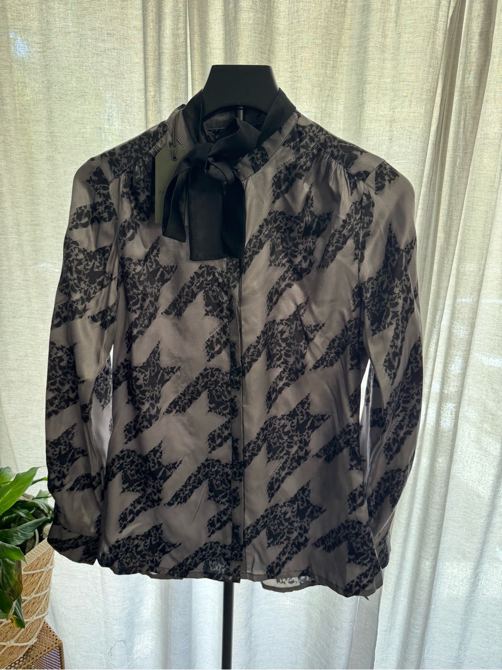 AllSaints Black & Gray Patterned Tie-Neck Blouse / 35% Silk